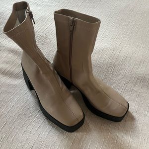 Tan leather, platforms w/ zip stretch booties size 7